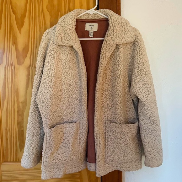 Sherpa Jacket - Picture 1 of 4